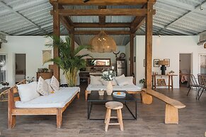 Villa M by Alfred in Bali