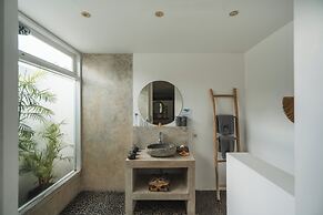 Villa M by Alfred in Bali