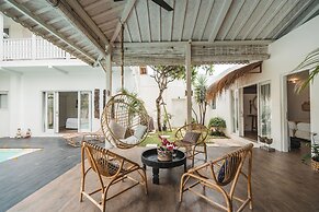 Villa M by Alfred in Bali