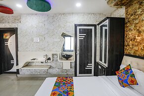 FabHotel Greenland Classic