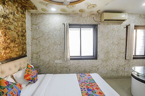 FabHotel Greenland Classic