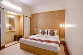 Fabhotel Heritage Palace