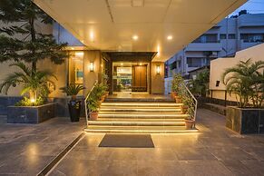 Fabhotel Heritage Palace