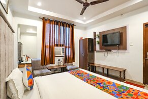 Fabhotel Dps International