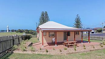 Reflections Yamba Lighthouse Cottages