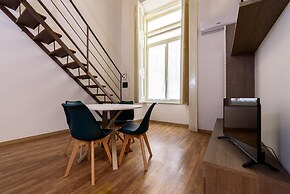 Via dei Tribunali 175