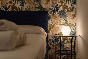 Via dei Tribunali 175