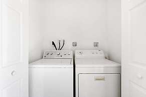 Summer Estate - Pool Parking Prime Location