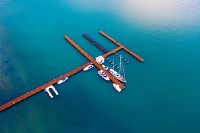 Villa Castello- Water Views Resort Amenities