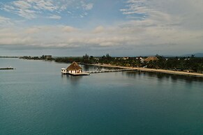 Villa Castello- Water Views Resort Amenities