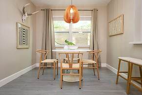 La Vie Boheme 2 - Charming Oasis w Parking