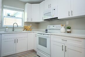 La Vie Boheme 2 - Charming Oasis w Parking