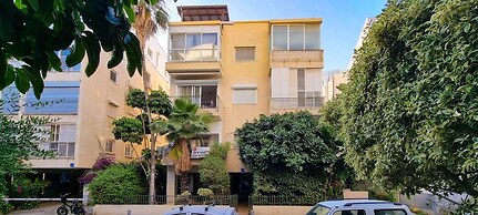 Hovevei Tsiyon Magnolia