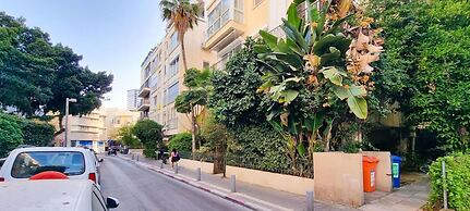 Hovevei Tsiyon Magnolia