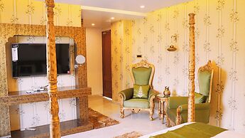 Hotel Sahebs Castle McLeodganj