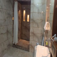 Hotel Sahebs Castle McLeodganj