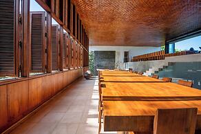 Villa Vista by The Serendipity Collection