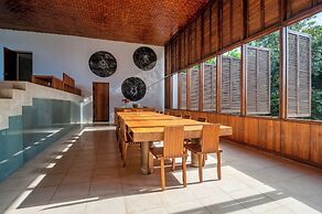 Villa Vista by The Serendipity Collection