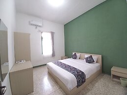 Homestay Azarine Jogja Dekat UGM By Simply Homy