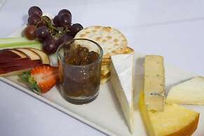 Hunday Manor Country House Hotel