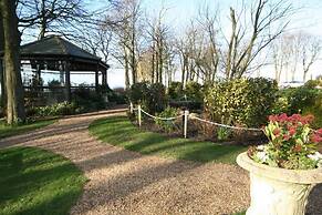 Hunday Manor Country House Hotel