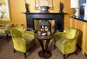 Hunday Manor Country House Hotel