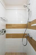 Luxury & Unique-Top Center Apt. - 3BDR