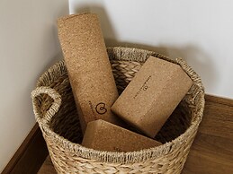 Luxury Studio With Balcony in North London