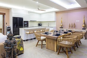 BLUE TIGER Luxury Pool Villa by Blue Mountain Villas