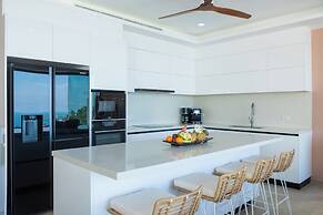 BLUE TIGER Luxury Pool Villa by Blue Mountain Villas