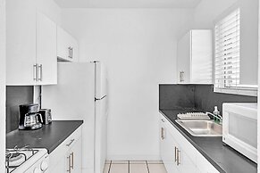 Garden Suites-Hosted by Sweetstay