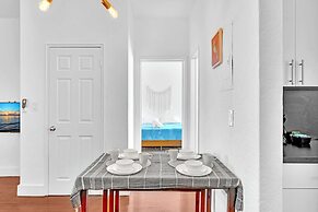 Garden Suites-Hosted by Sweetstay