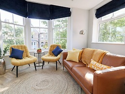 Flat 6, Thornlow Heights