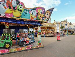 Flat 6, Thornlow Heights