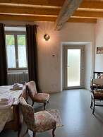 B&B La Corte del Segrino