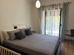 Ameijeira Lagos Apartment