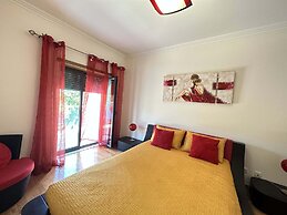 Ameijeira Lagos Apartment