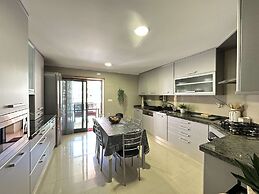 Ameijeira Lagos Apartment