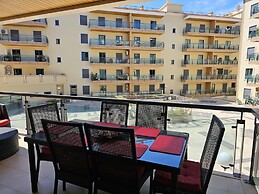 Ameijeira Lagos Apartment