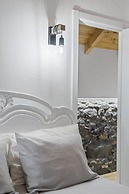 Mountain Retreat by Homie