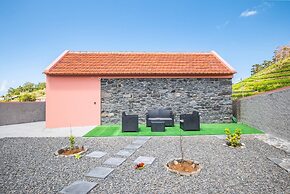 Mountain Retreat by Homie