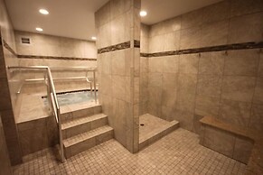 614 El Matador Condo