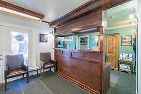 Mountainside Inn 106 1 Bedroom Condo by Alpine Lodging Telluride