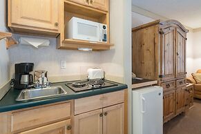 Mountainside Inn 121 1 Bedroom Hotel Room by Alpine Lodging Telluride