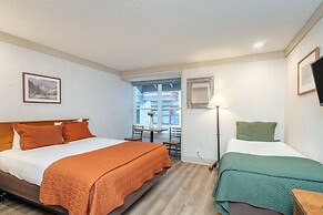 Mountainside Inn 315 1 Bedroom Hotel Room by Alpine Lodging Telluride