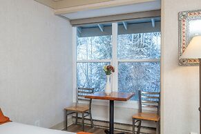 Mountainside Inn 407 1 Bedroom Hotel Room by Alpine Lodging Telluride