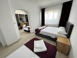 Akçay Pier Hotel & Beach