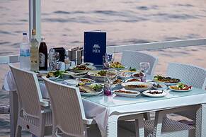 Akçay Pier Hotel & Beach