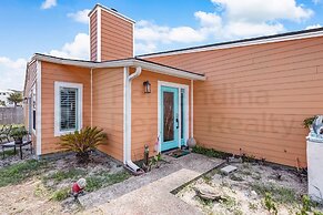 2706 W. 3rd St 2 Bedroom Home by RedAwning