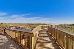 2706 W. 3rd St 2 Bedroom Home by RedAwning